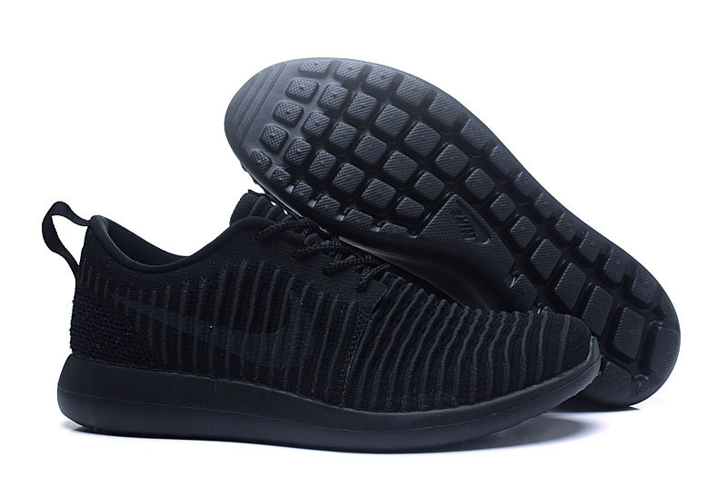 nike flyknit roshe run noir